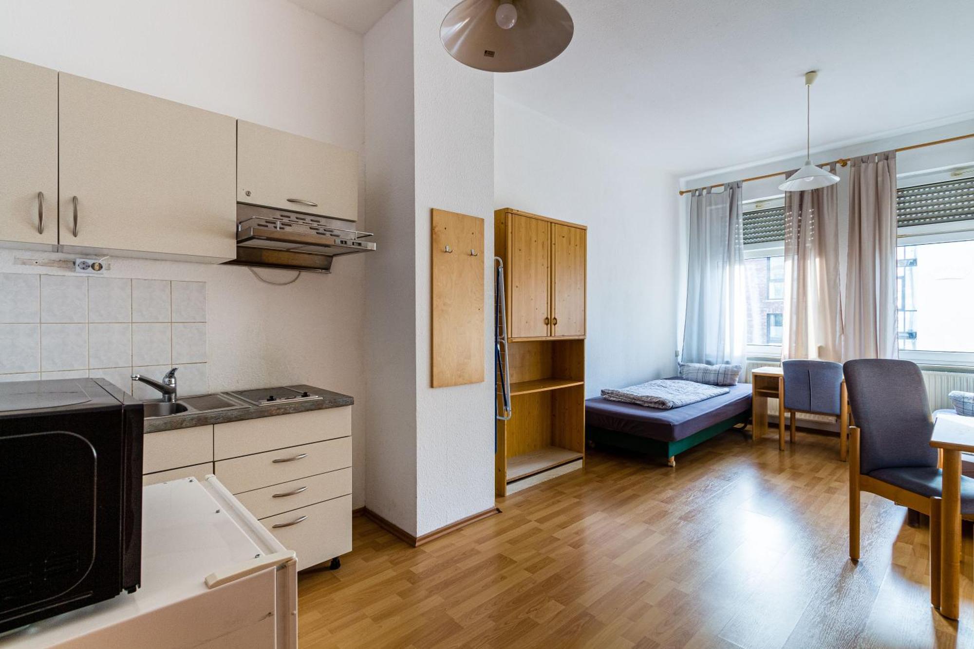 Apartmenthaus In Chemnitz Fuer Monteure Exterior photo